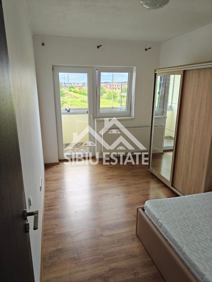 Apartament decomandat cu 3 camere,s.u.74.6mp-etaj 1-Cart. Arhitectilor - Poză 5