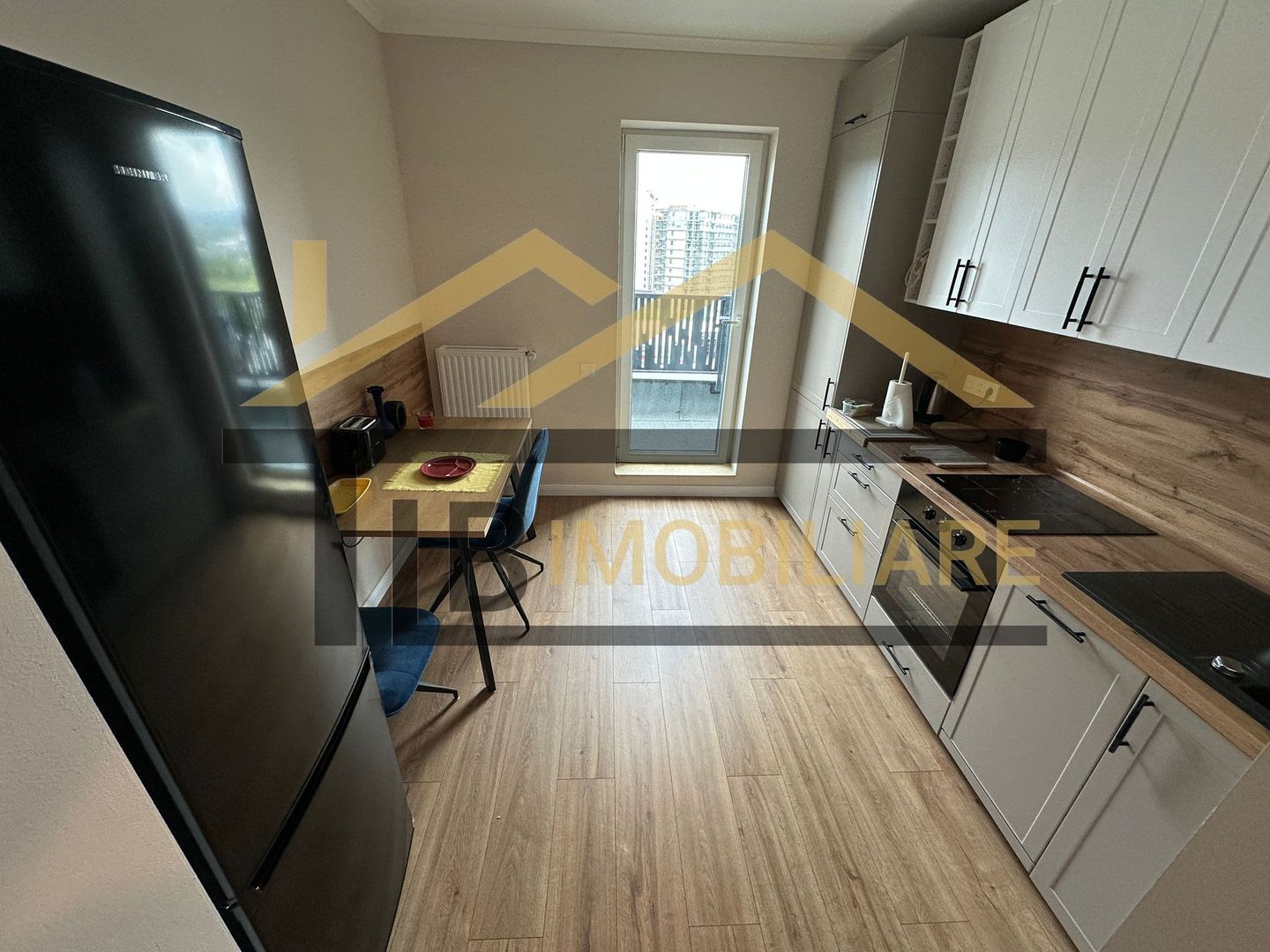 Apartament de 3 camere, 100mp, parcare, Zona Petru Maior - Poză 6