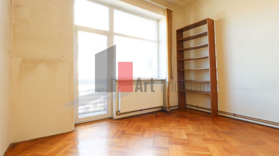 Apartamentul "DEKORA", bloc Art Deco, interior compartimentat de exceptie - Poză 19