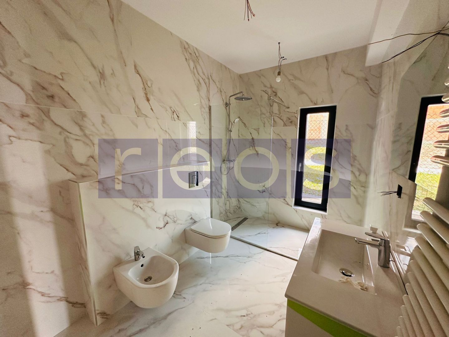 VILA DE VANZARE |  CORBEANCA | 5 CAMERE - Poză 12