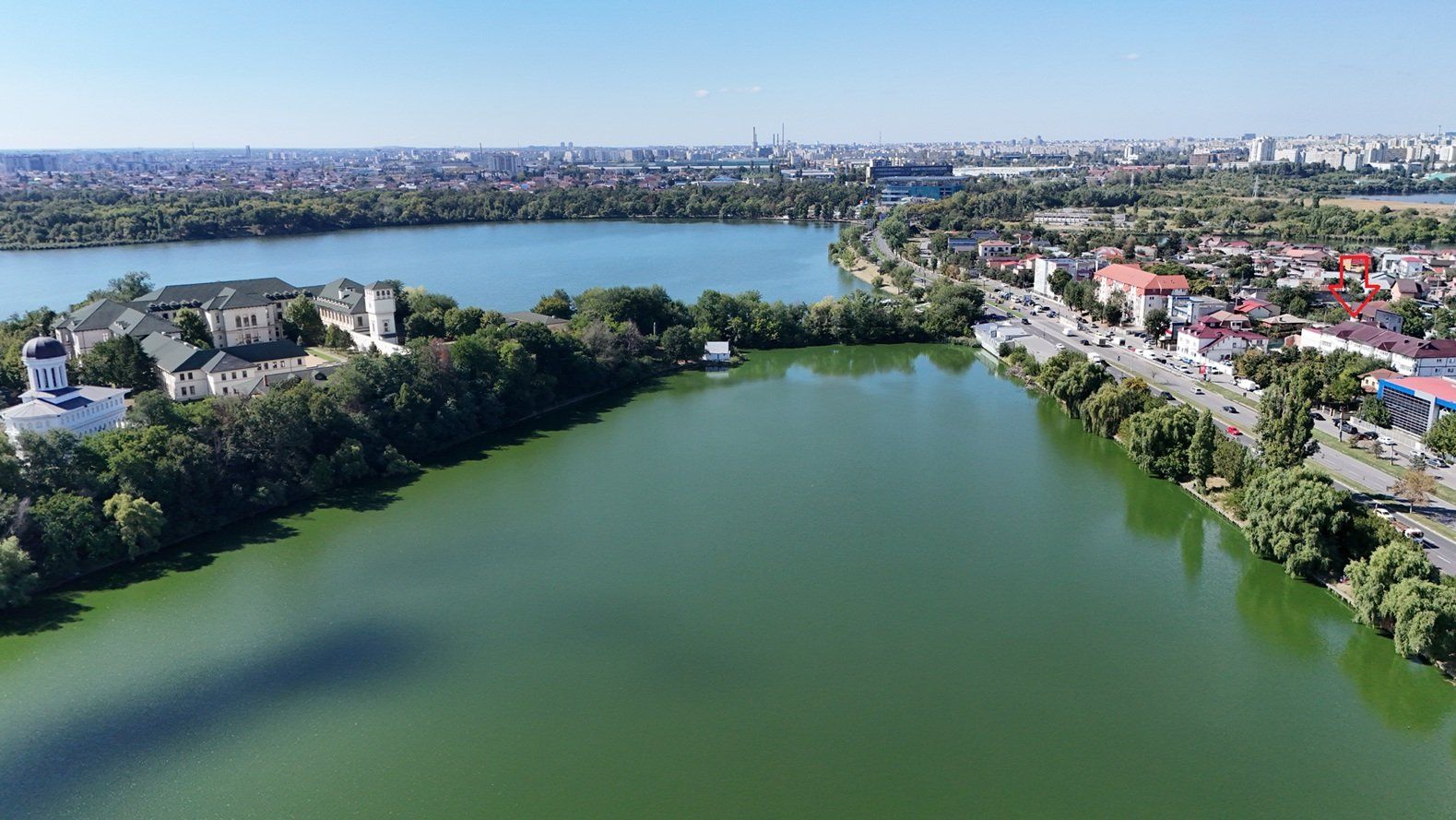 Teren de casa langa lac si metrou - Poză 2