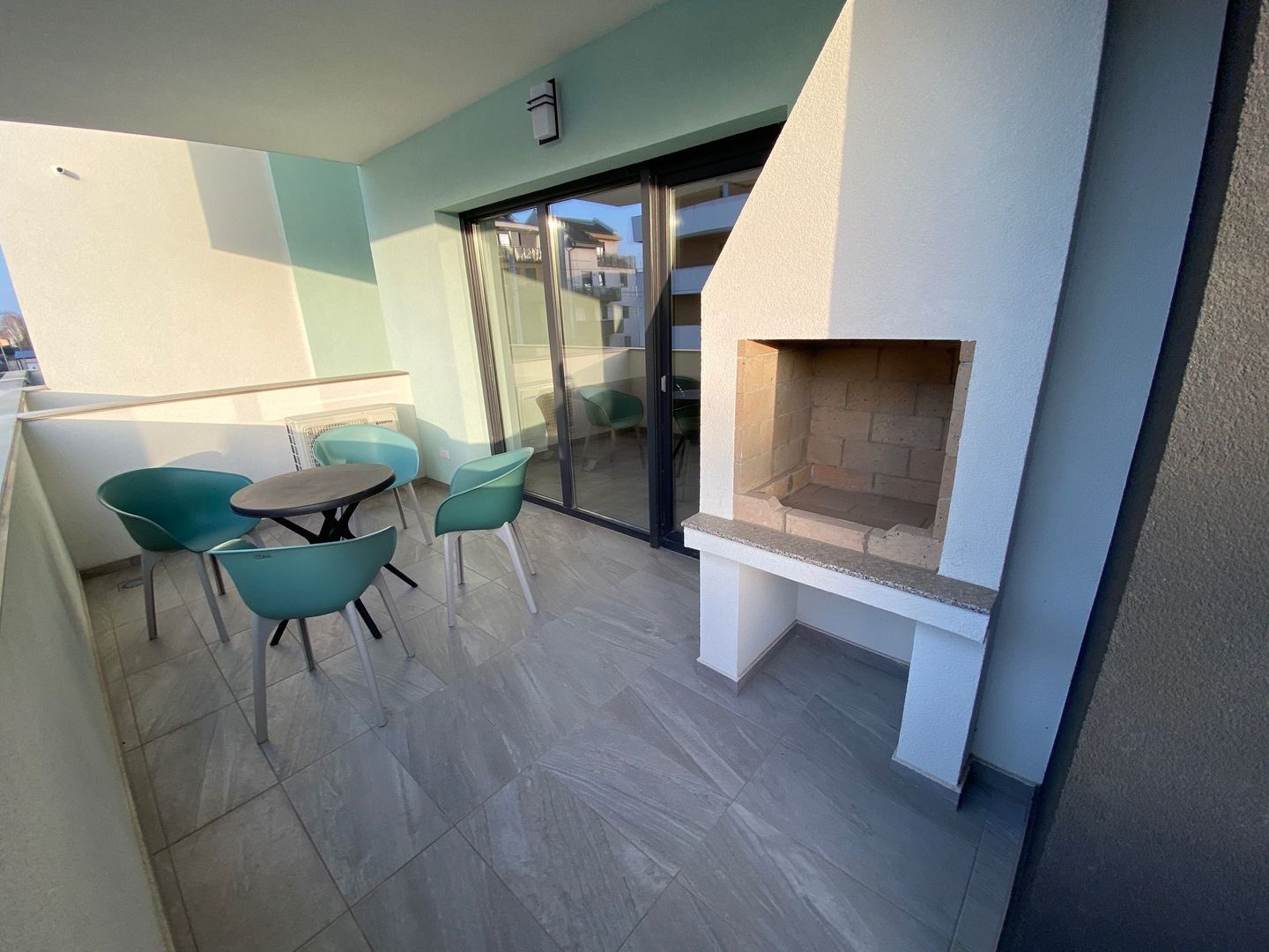 Apartament 3 camere - Dumbravita - Poză 2