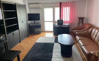 Apartament Str. Traian // Centrul Civic - Poză 1