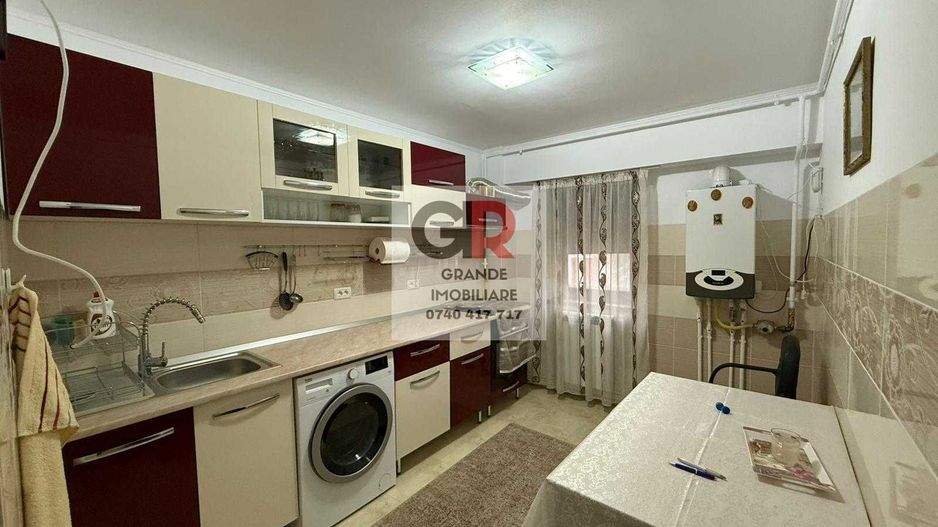 Str Babadag apartament 2 camere renovat, centrala gaz - Poză 6