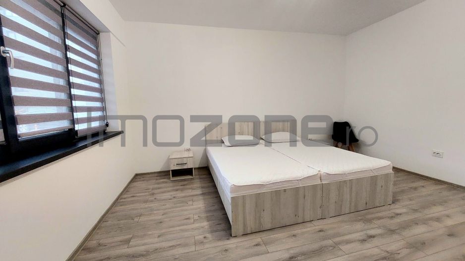 Garsoniera, 42 mp, decomandata, bucatarie 11 mp, mobilata/utilata - Poză 2