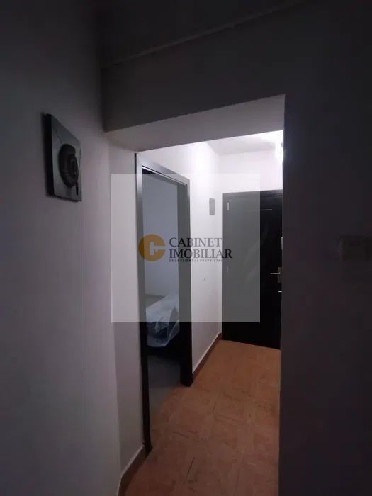 2 Camere | Decomandat | Metrou Gorjului la 7 minute - Poză 3