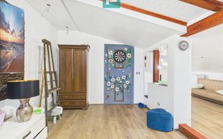 Două case pe un teren generos în Ghiroda - Poză 15