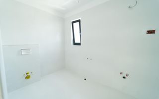 Casa moderna P+1 pe teren de 430 mp – 4 dormitoare, 3 bai si 2 terase - Poză 6