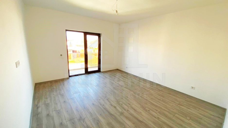Casa noua stil mediteranean - P+1 - 4 dormitoare - 176mp - Damila - Poză 3