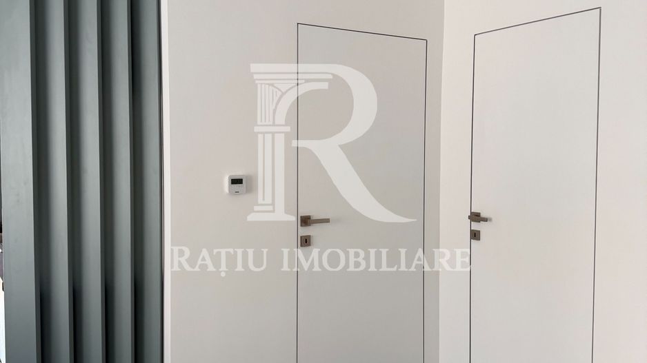 Apartament de LUX de închiriat – PRIMA ÎNCHIRIERE | Locație CENTRALĂ - Poză 8