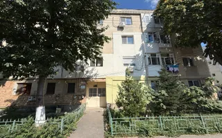 Garsonieră 27 mp cu balcon - etaj 2 - nemobilata -bloc an 1980 - Poză 21