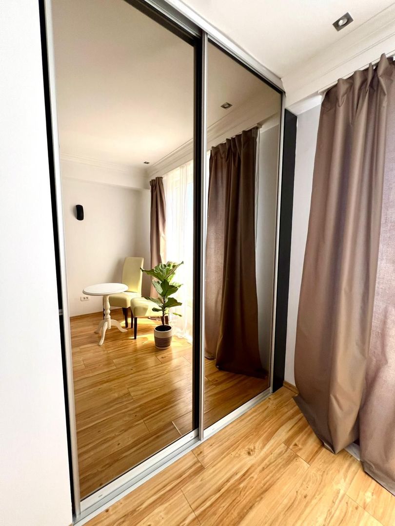 Apartament cu 3 Camere Herastrau / Terasă Generoasă - Poză 10