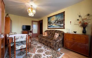 Apartament de vanzare cu 3 camere in zona Intre Lacuri! - Poză 2