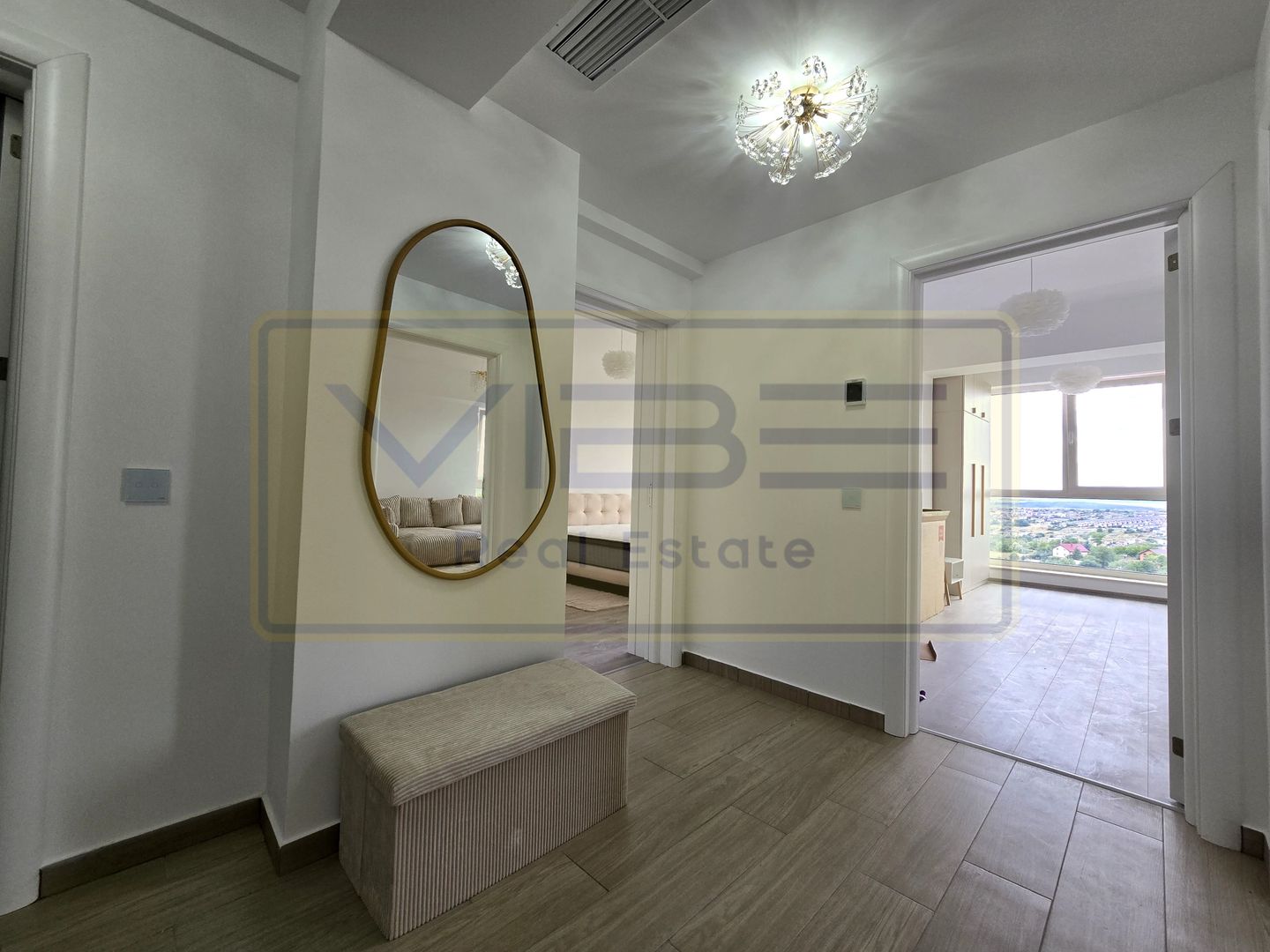 Copou- 3 camere 2 bai- decomandat- modern- parcare subterana - Poză 13