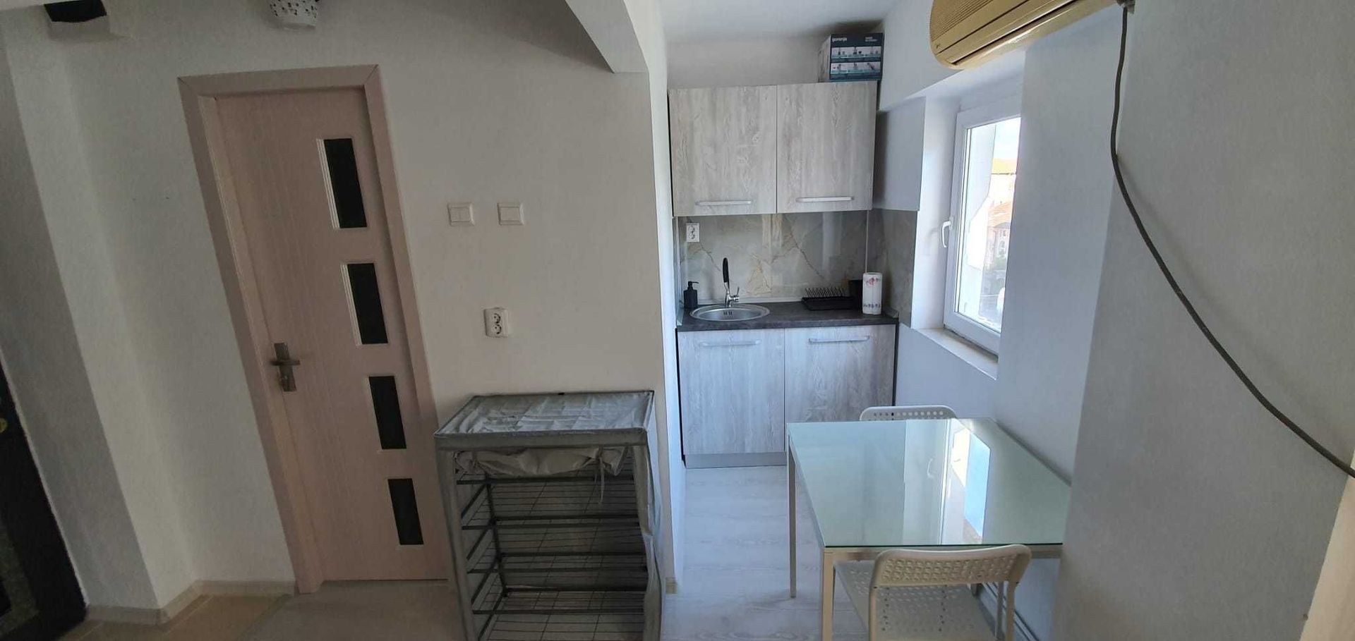 Garsoniera- Craiovita Noua - Poză 3