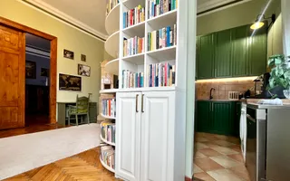 Apartament grandios cu vedere spectaculoasă spre Piața Libertății - Poză 11