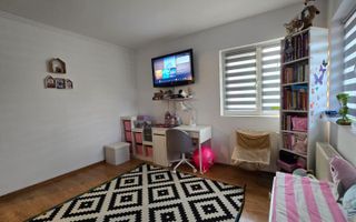 Apartament 2 camere decomandate 53 mp zona Eroilor - Poză 4