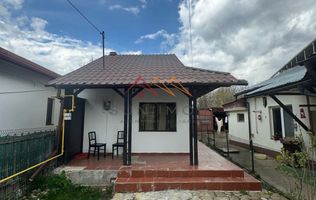 Casa 3 camere, teren 245 mp, CT, toate utilitatile, Campina, Prahova