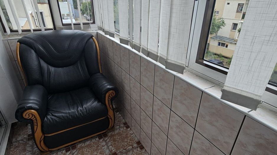 Apartament 3 camere decomandat, spațios și modern – Prundu - Poză 9