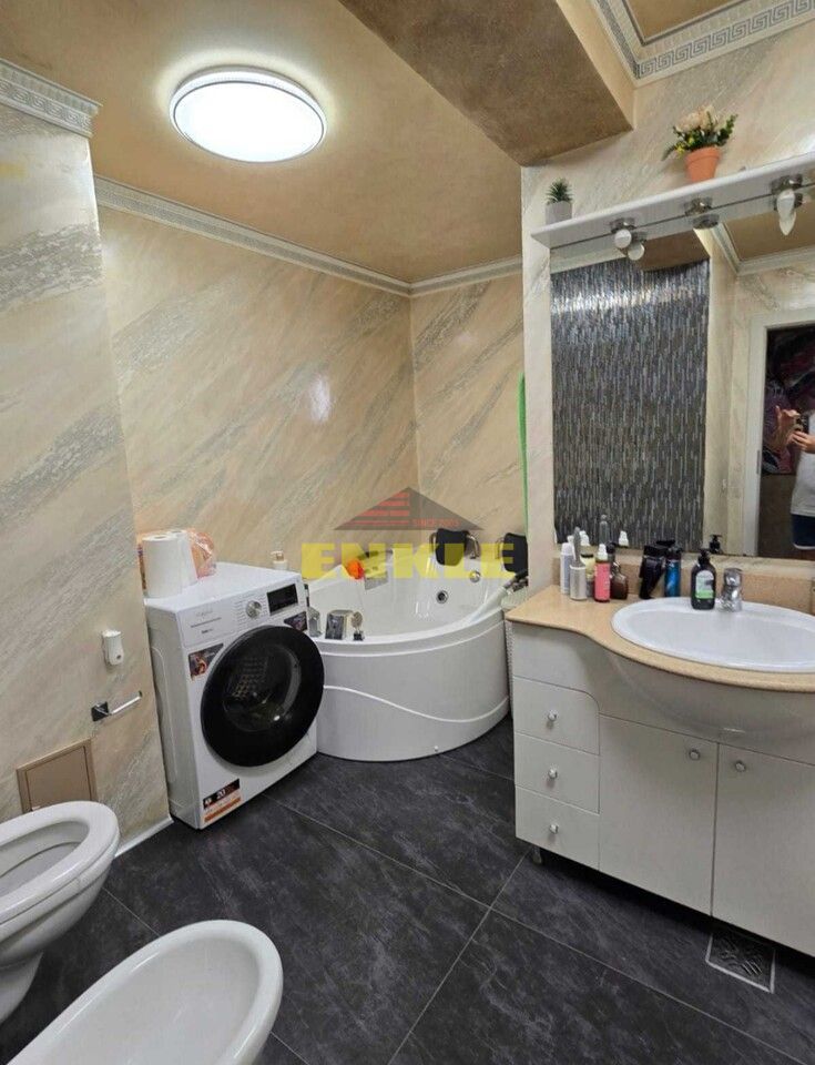 De vânzare apartament cu 3 camere decomandat, zona Împărat Traian - Poză 6