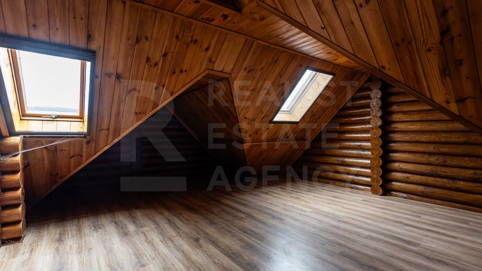 Vânzare, casă, 9 camere, satul Mîndra, r-nul Călărași. - Poză 21