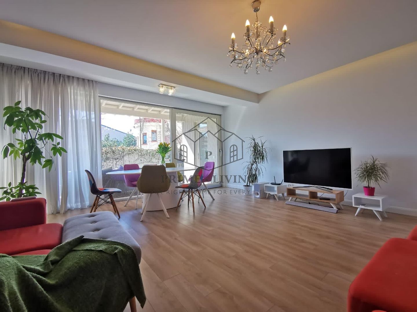 VILA CU 7 CAMERE IN COMPLEX LA INCHIRIERE/VANZARE IN IANCU NICOLAE - Poză 7