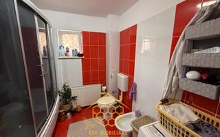 Apartament modern cu 3 camere și curte proprie in Cartier Magnolia - Poză 8