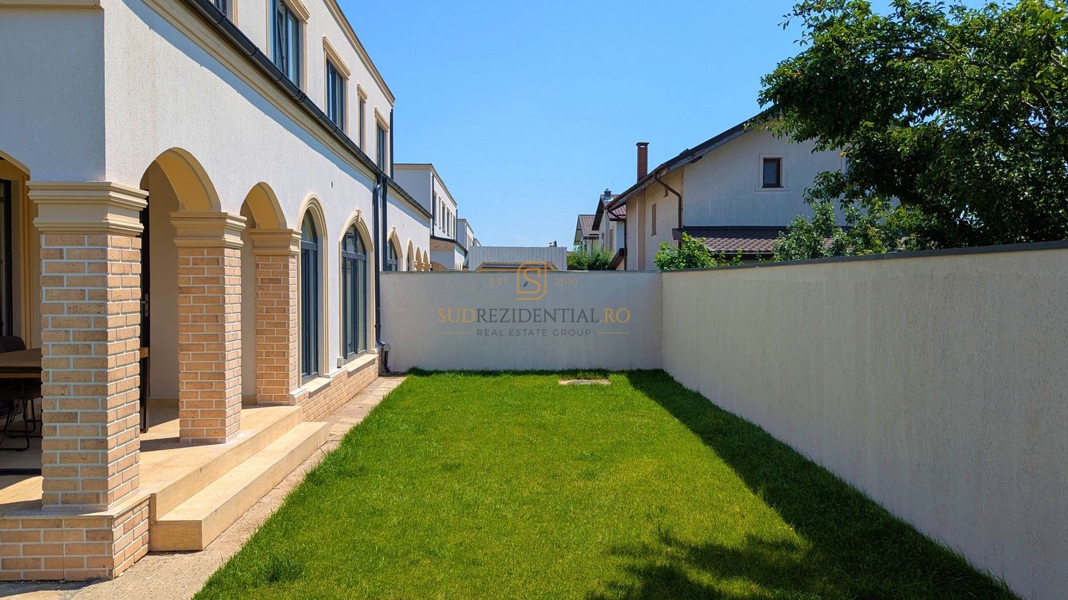 Vila 5 camere, Comuna Berceni, metrou Tudor Arghezi, finisare premium - Poză 3