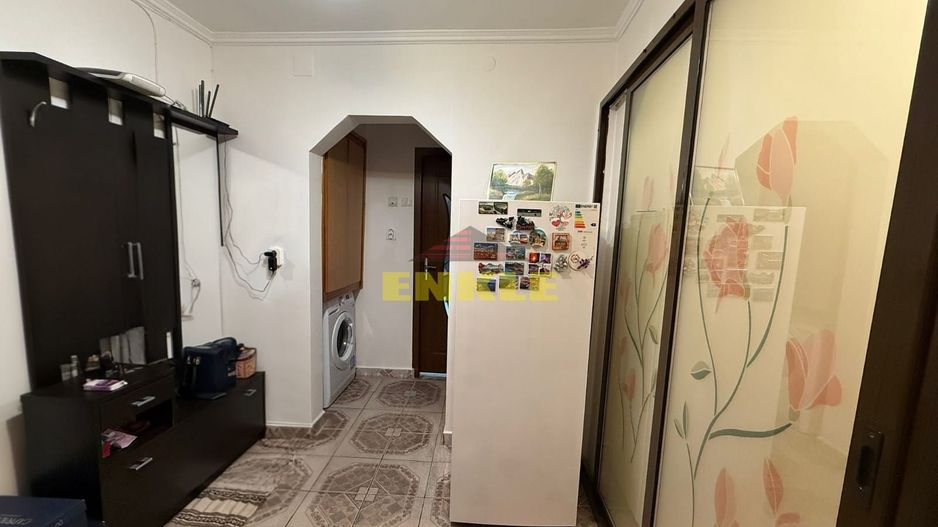 De vanzare apartament cu doua camere, zona Bucovina - Poză 4