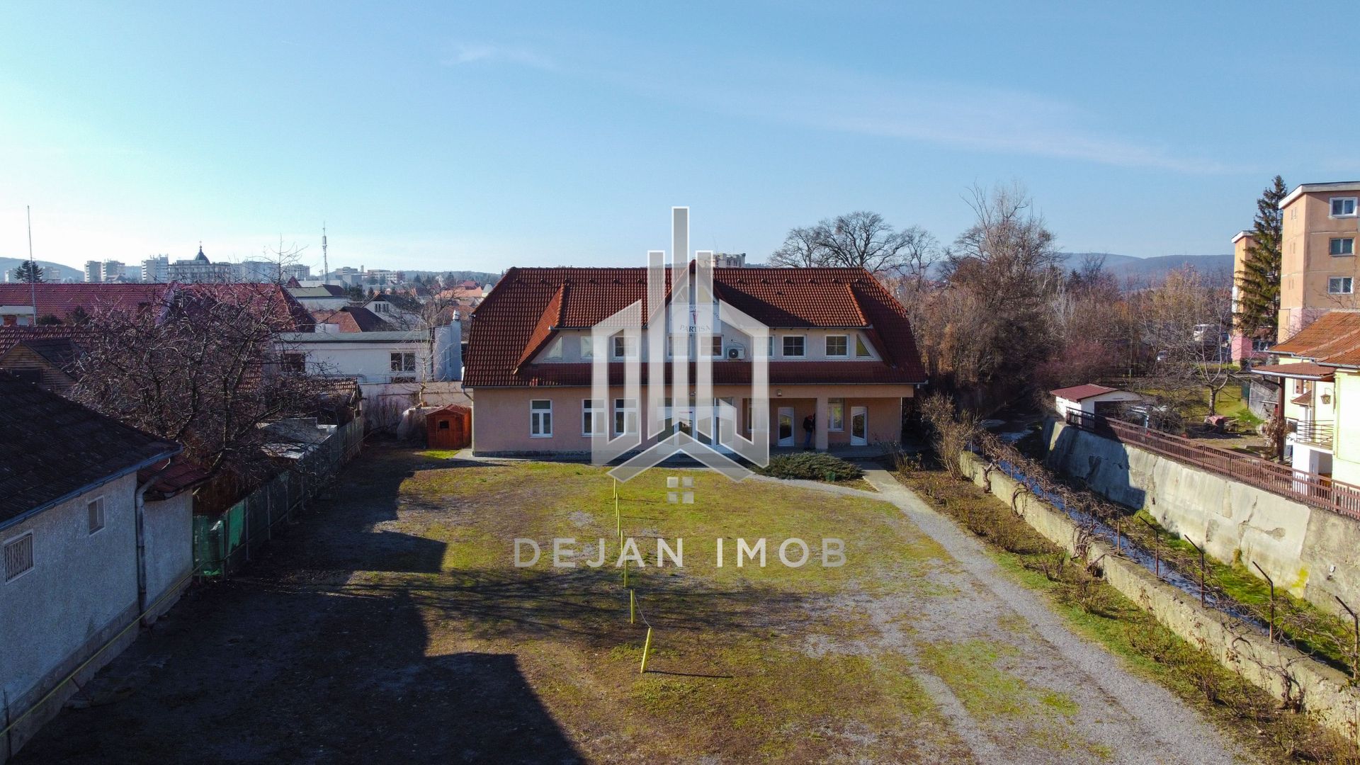 POLICLINICA PARTISA | 318 mp | Zona Centrala - Poză 22