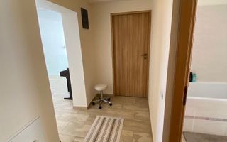 Casa In Dumbravita pretabila birouri sau alte activitati - Poză 24