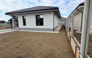 Sanmihaiu Roman-3 Camere-Toate Utilitățile