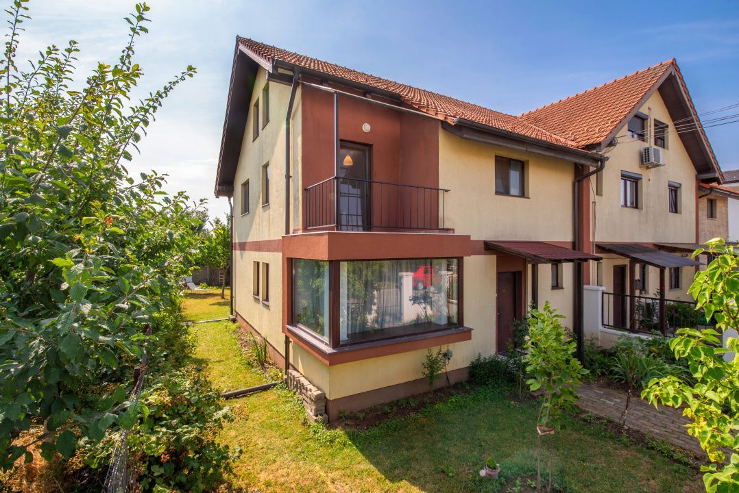 4 camere in triplex, teren 334 mp si terasa – Dumbravita, str. Magura - Poză 1