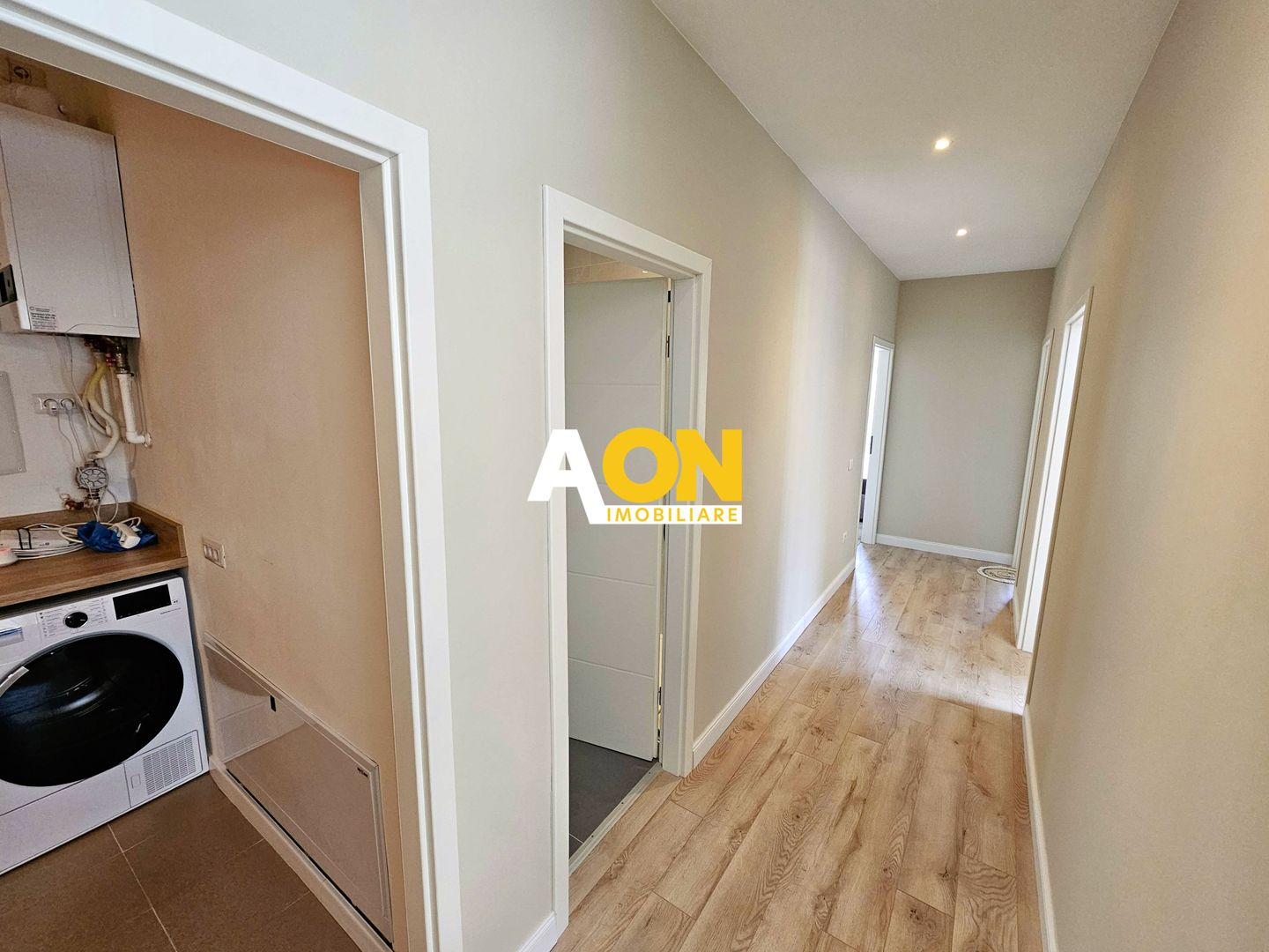 Casa 4 camere, mobilata, utilata, 414 mp teren, cu garaj, Cetate - Poză 7