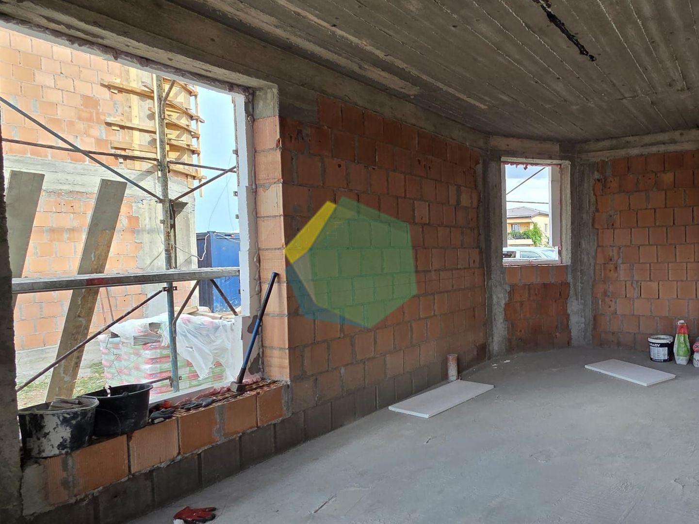 3 camere la curte, 160 mp teren și 2 parcări – Otopeni - Poză 9