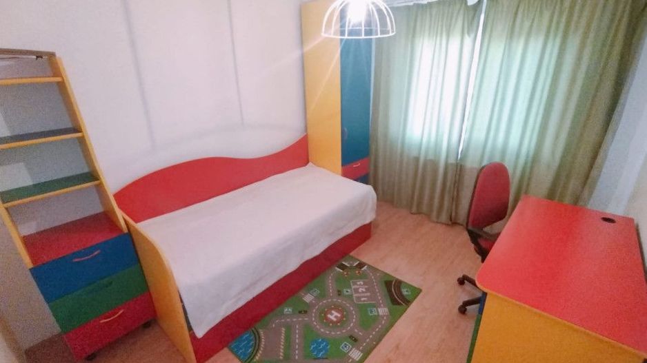 Apartament 3 camere, etaj 1, aproape de Facultate, zona Micalaca - Poză 10
