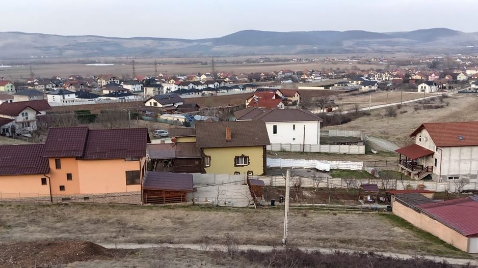 Teren ieftin gata sa construiesti - Poză 3