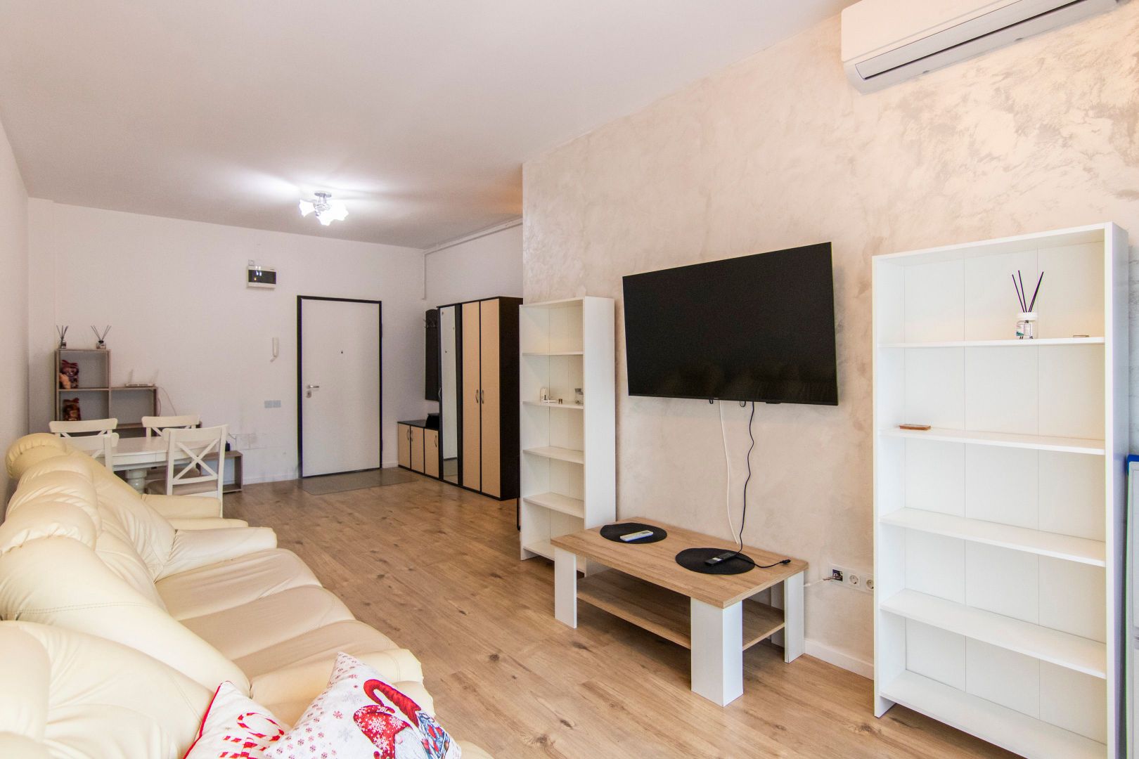 Complex Gran Via Park - 2 Camere Premium 57 mp + Terasă 25 mp, Parcare Subterană - Poză 1