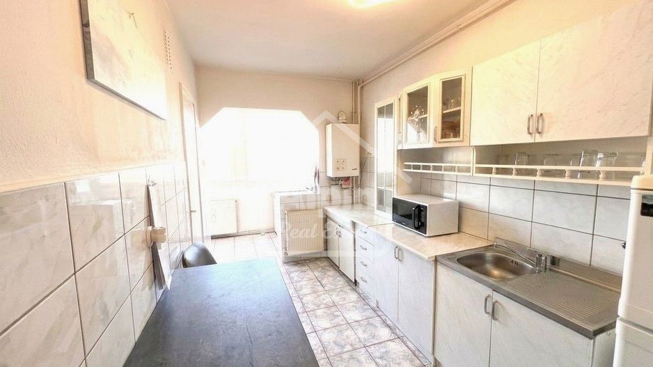 Suprafata Generoasa 3 Camere I Astra - Poză 5