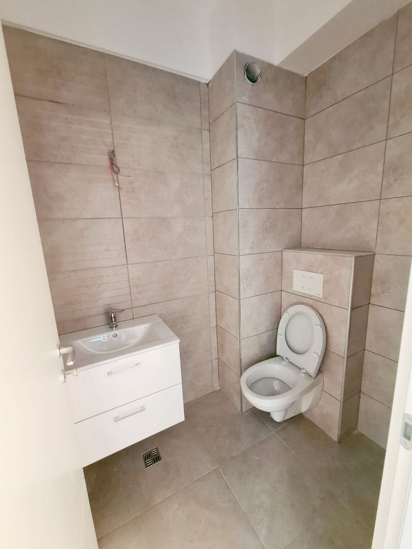 Apartament 3 camere de vanzare - Poză 8