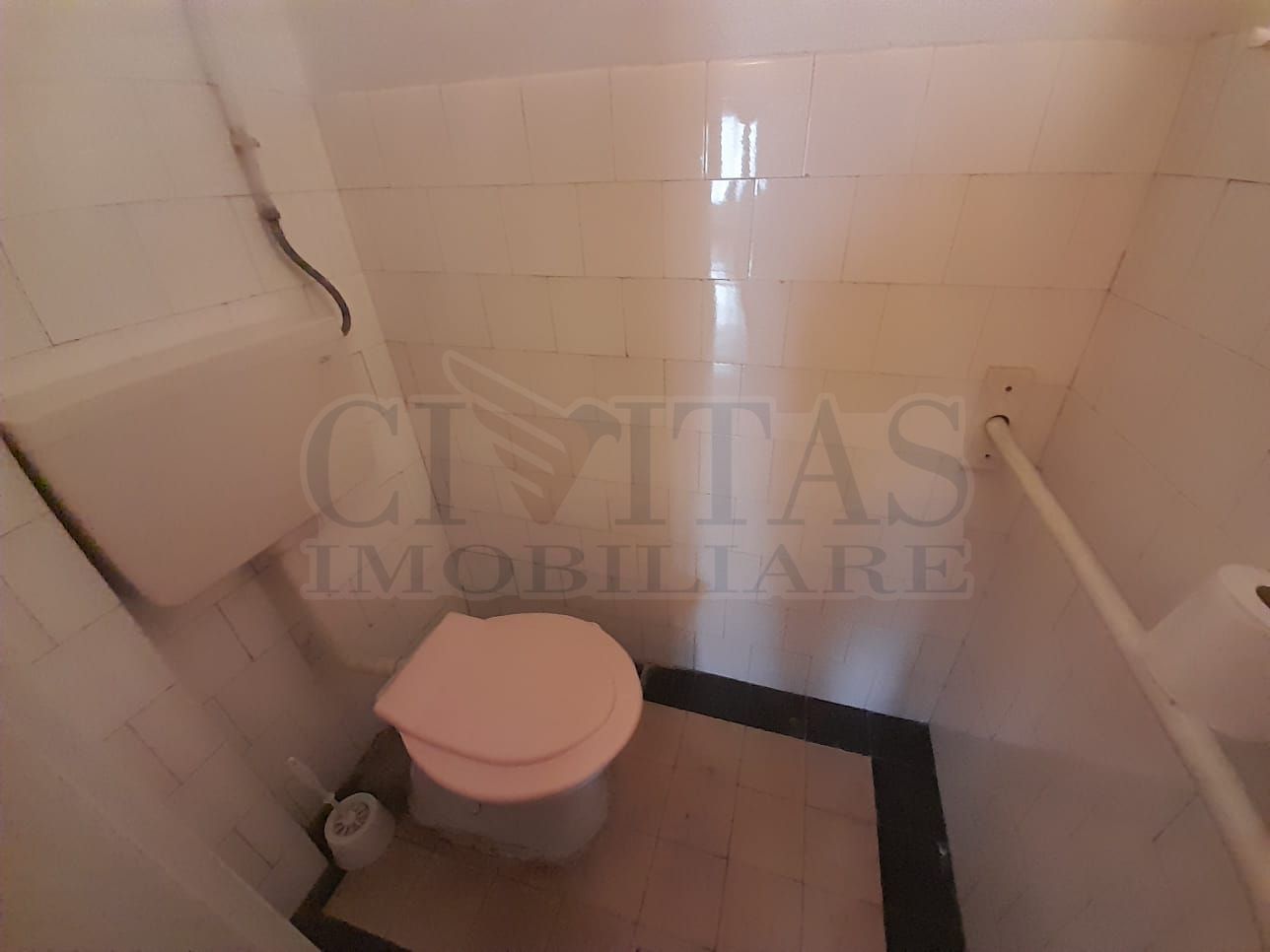 Apartament 2 camere in bloc tip vila,  strada Horea! - Poză 11