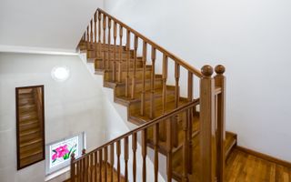 Vila spatioasa in zona Erou Iancu Nicolae - British School - Poză 11