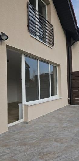 Vilă Duplex Nouă de Închiriat – Cartier Henri Coandă, Sector 1 - Poză 16