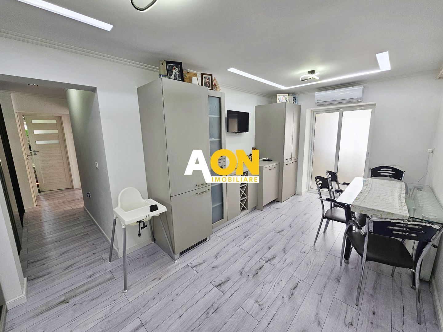 Apartament 3 camere, 2 bai, renovat integral, mobilat, utilat, Ampoi 3 - Poză 5