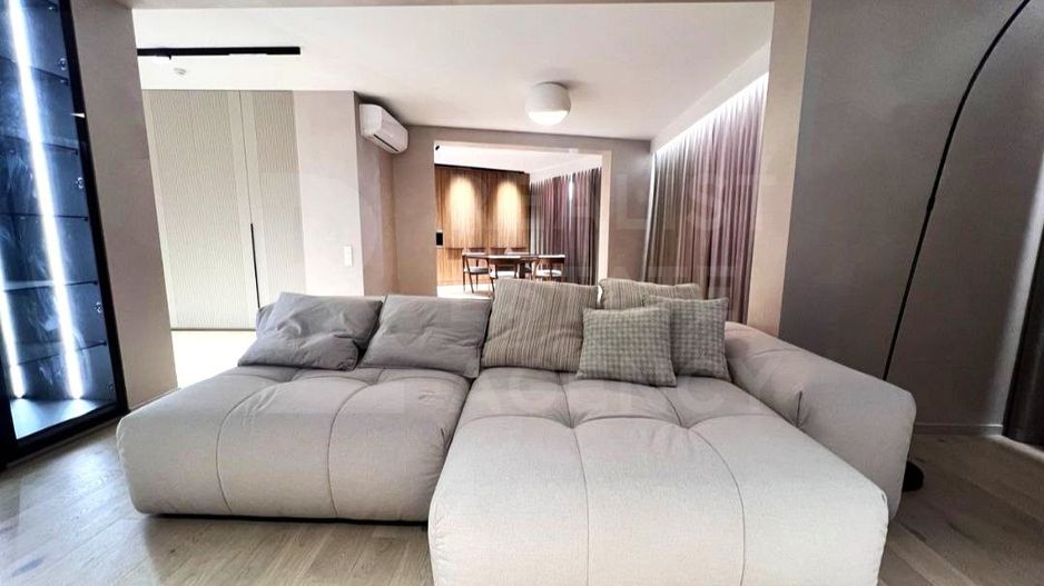 Chirie, apartament, 4 camere, strada Alexandru Pușkin, Centru - Poză 2