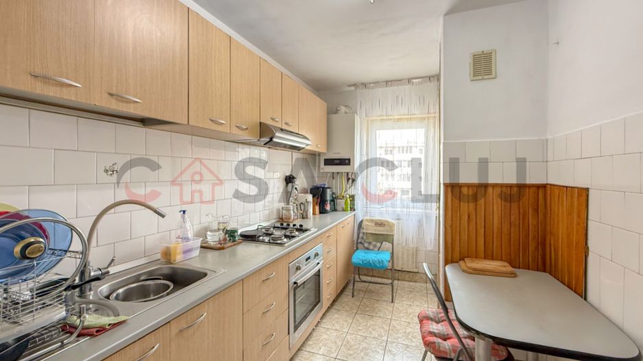 4 camere decomandate, etaj intermediar, Piata Ion Mester - Poză 5