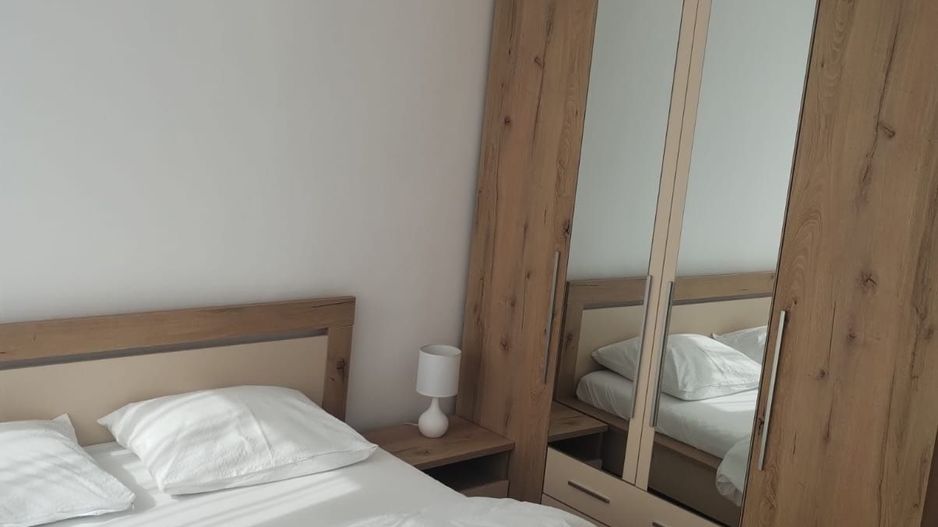 BRASADAS vinde ap 2 cam etaj 7/10 la Burdea - Poză 5