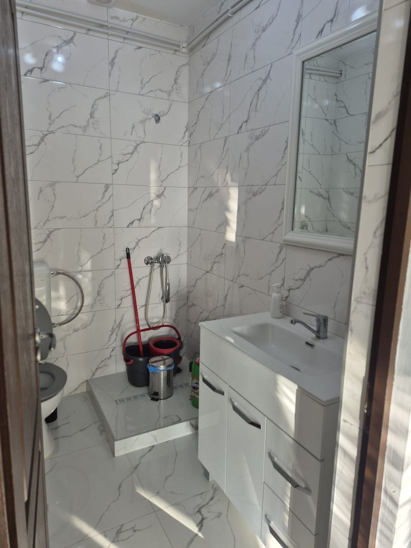 BRASADAS vinde Spatiu birou/apartament luceul Economic. - Poză 6