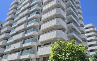 Royal  Town Copou - -INTABULAT -Decomandat - 2 Camere - 60mp - Poză 2