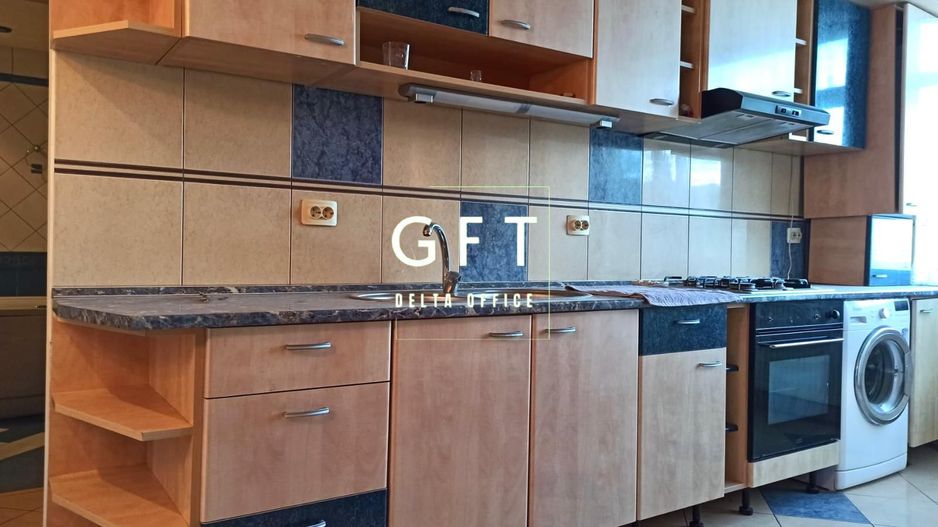 Apartament de vanzare, 4 camere, Str. Imparatul Traian - Poză 1